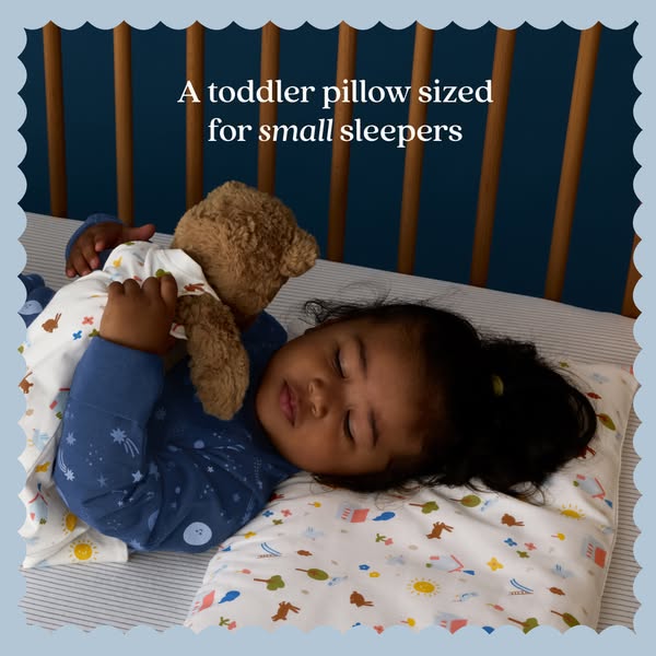 This ad for toddler pillows features a toddler and a teddy bear sleeping comfortably on the product. The ad highlights t