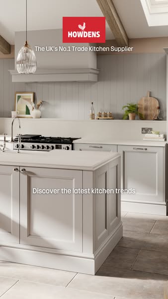 This image ad for Howdens Kitchens showcases a luxury kitchen and encourages viewers to discover the latest kitchen tren