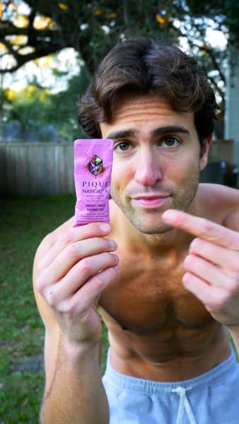 Alex Bolivar ad