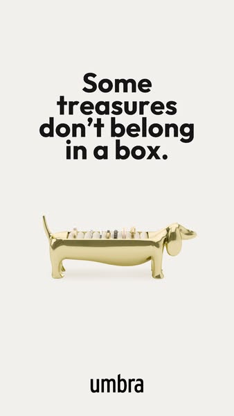 This ad features a dachshund-shaped jewelry holder, emphasizing the unique way to organize treasures, moving away from t