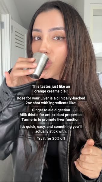 Ariana Wellness Pharmacist ad