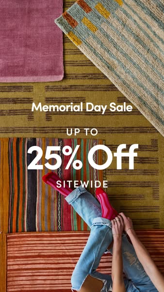 This ad promotes a Memorial Day Sale offering up to 25% off sitewide. The visual features a woman's legs resting on