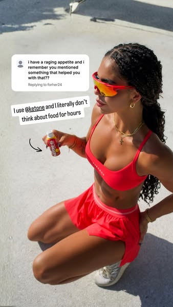 Alex Mara ad