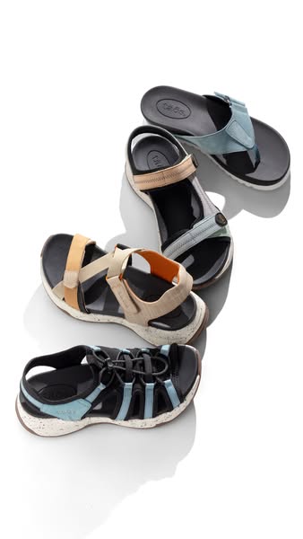 Taos Footwear ad