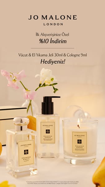 The ad is for Jo Malone London and promotes a gift with purchase offer of a 30ml body and hand wash and a 9ml cologne wi
